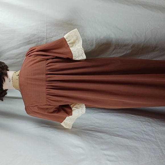 Vintage Martin Emprex 1970s brown full length 100% Nylon with lace Nightgown - Picture 6 of 10